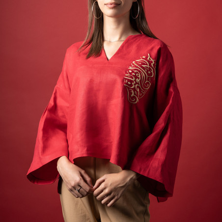 Pull en laine brodé rouge