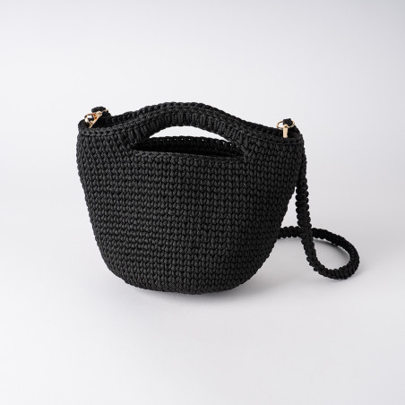 Sac noir en crochet